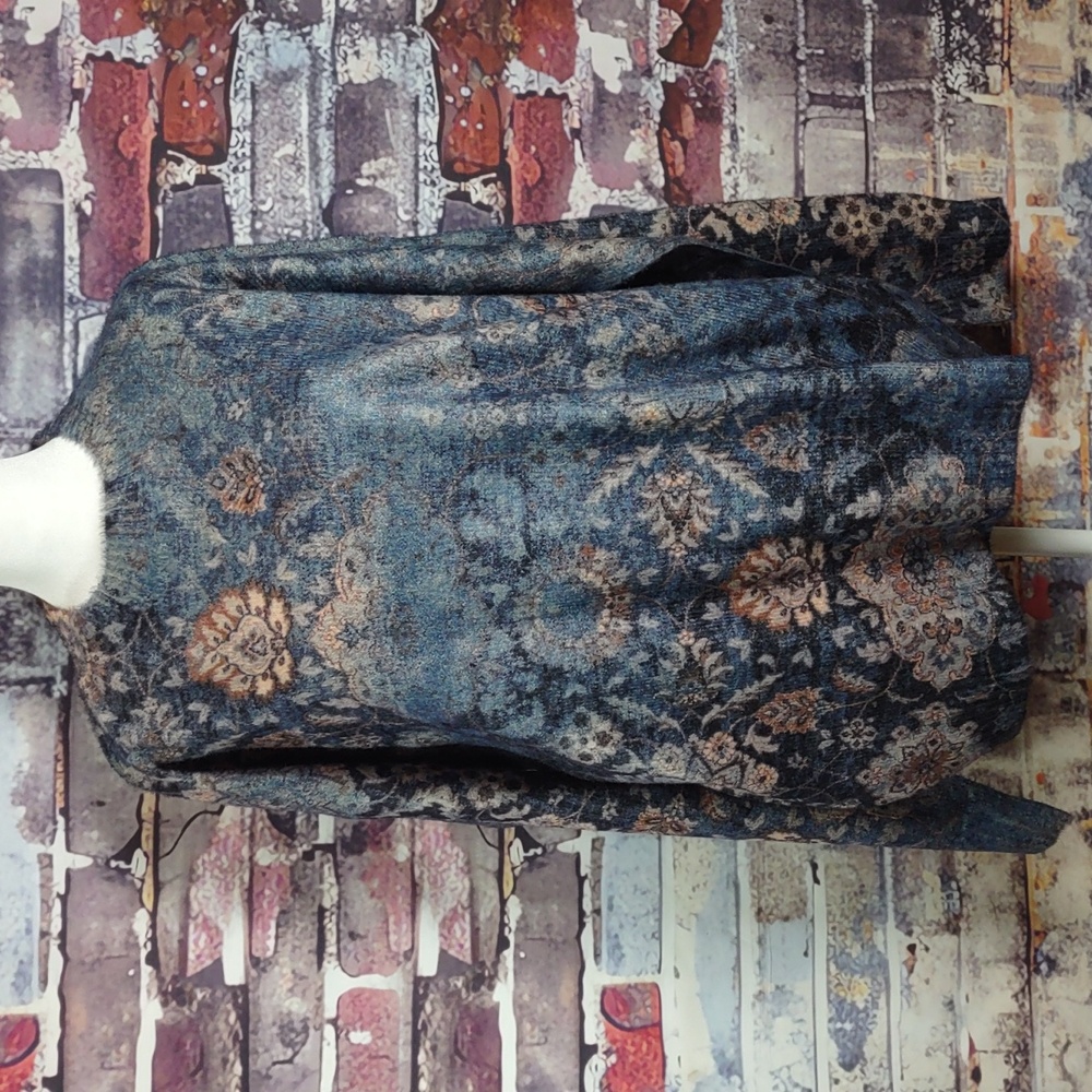 Sublimated Print Pull-over Sweater